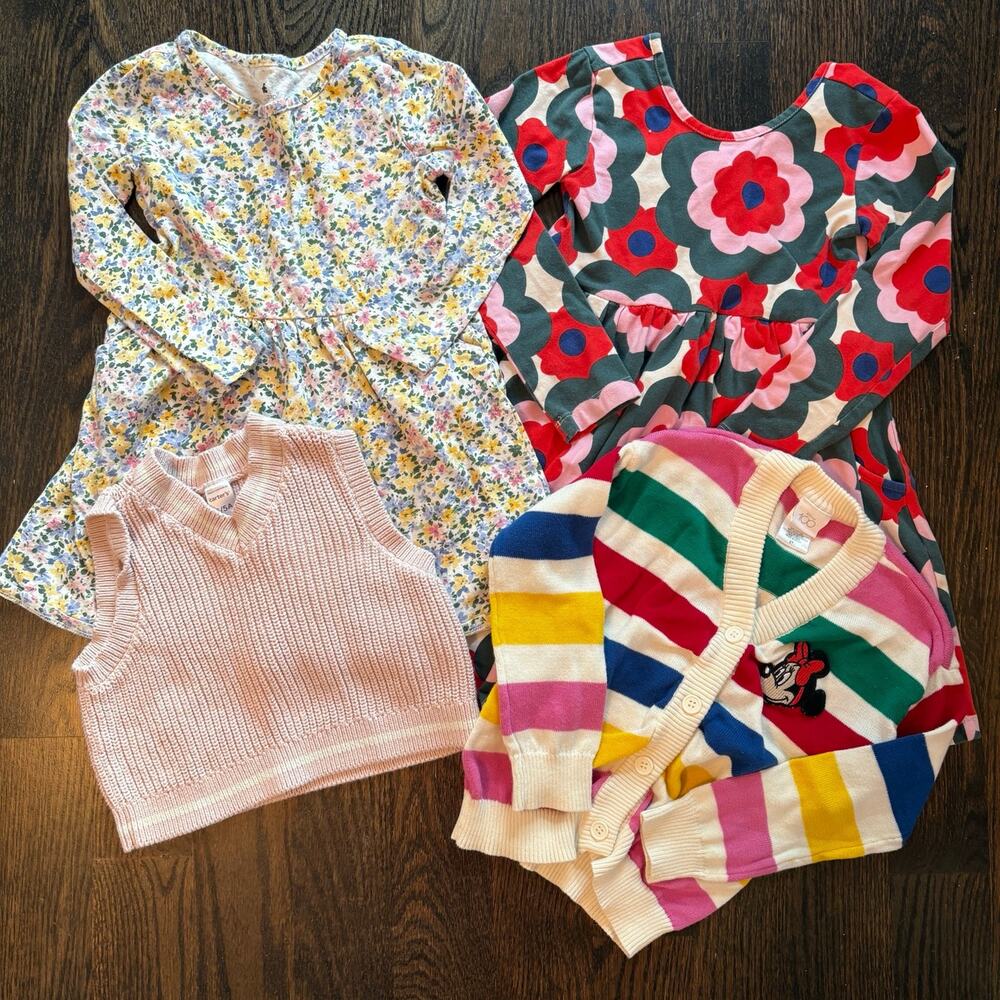 Girls 5T bundle Gap, Hanna Anderson, Disney, carters